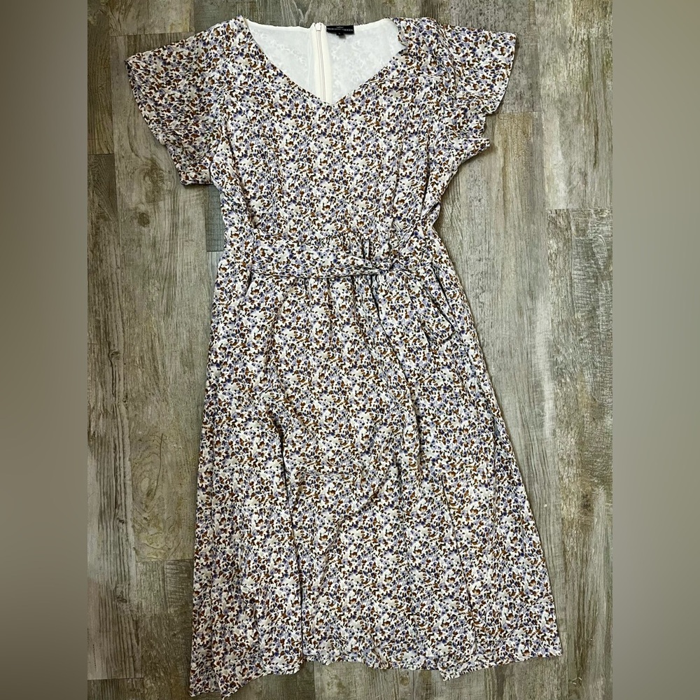 Nursing Queen Midi Floral midi with pockets - Picture 2 of 11